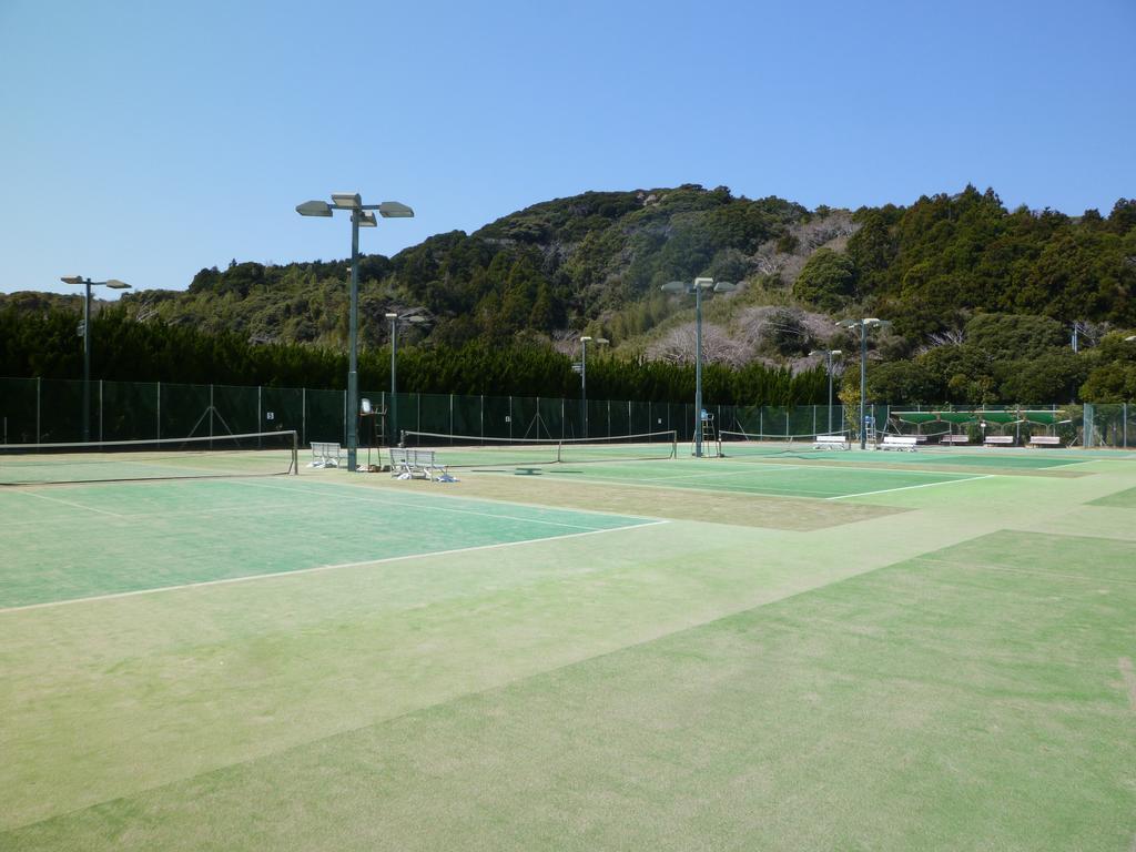 Pension Flora Tateyama  Exterior photo